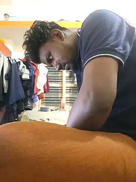 Snapshot of Mallupaiyanaachu chatting on March 12, 2025, 3:40 pm Mallupaiyanaachu online show from March 12, 2025, 3:40 pm