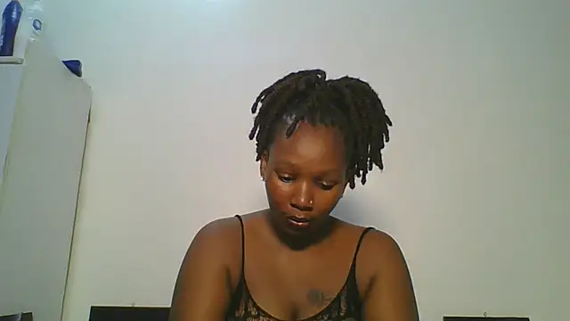 CuteJ online show from March 18, 2026, 10:54 pm