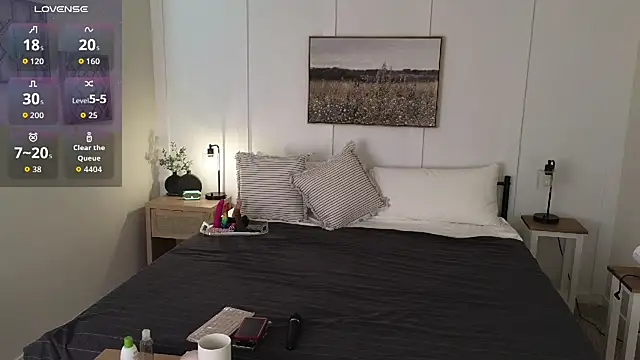 CharlotteDoe online show from September 14, 2025, 1:11 pm