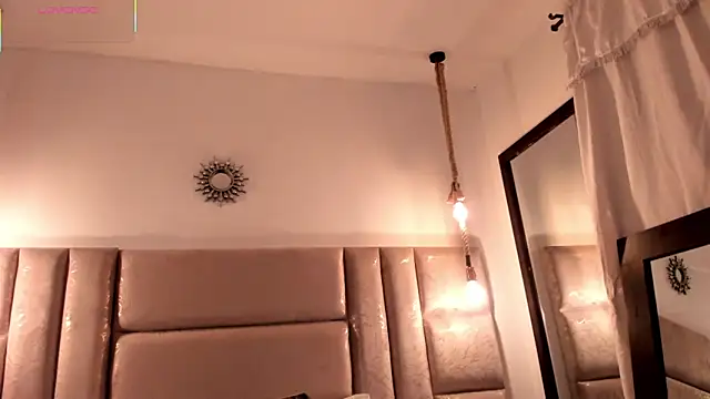 CeliWoods online show from April 10, 2026, 10:55 am