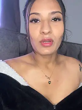 Snapshot of CeliWoods chatting on September 26, 2025, 3:41 pm CeliWoods online show from September 26, 2025, 3:41 pm