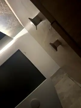 Snapshot of CeliWoods chatting on January 13, 2026, 10:30 am CeliWoods online show from January 13, 2026, 10:30 am