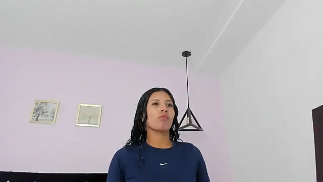 Snapshot of CeliWoods chatting on March 21, 2025, 7:57 pm CeliWoods online show from March 21, 2025, 7:57 pm