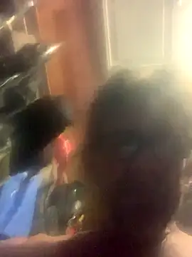 Snapshot of Likewise chatting on January 5, 2026, 5:49 pm Likewise online show from January 5, 2026, 5:49 pm