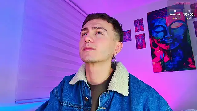 dimitri-bilak online show from April 17, 2026, 11:18 pm