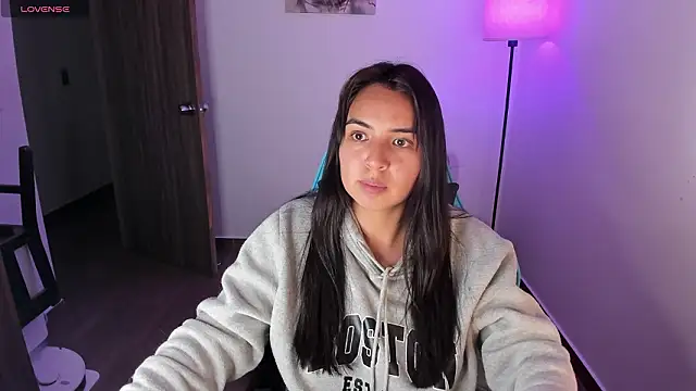 Miss Nicole online show from March 13, 2026, 2:38 am