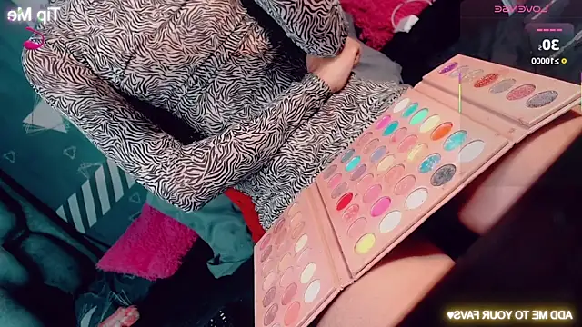 CharlotteBigCock online show from November 5, 2025, 3:37 pm