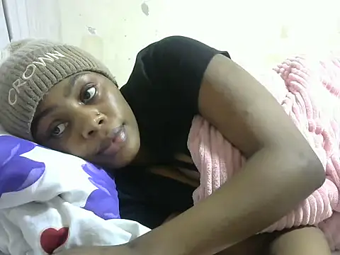 Snapshot of naughty_miami chatting on November 1, 2025, 7:30 pm naughty miami online show from November 1, 2025, 7:30 pm