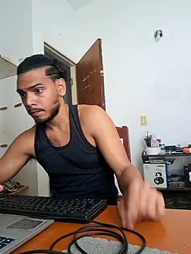 Snapshot of apolodiosgriego chatting on March 1, 2026, 6:30 pm apolodiosgriego online show from March 1, 2026, 6:30 pm