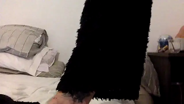 bigguy101 online show from November 16, 2025, 8:08 am