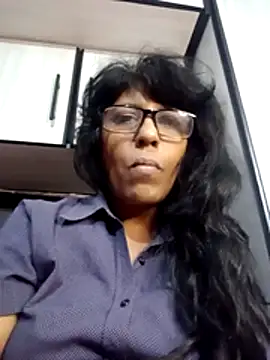 MsAttitude online show from July 29, 2026, 6:23 am