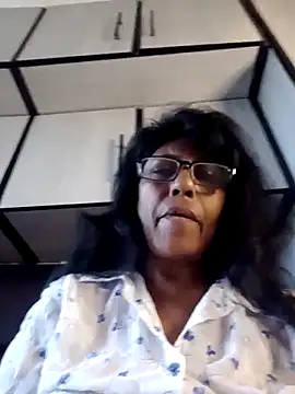 Snapshot of MsAttitude chatting on April 23, 2026, 8:43 am MsAttitude online show from April 23, 2026, 8:43 am