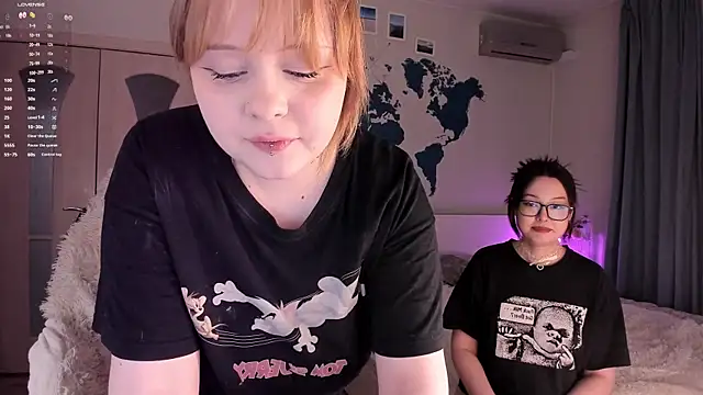 Snapshot of LisaLaas chatting on January 24, 2025, 5:32 pm LisaLaas online show from January 24, 2025, 5:32 pm