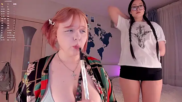 Snapshot of LisaLaas chatting on February 7, 2025, 6:56 pm LisaLaas online show from February 7, 2025, 6:56 pm