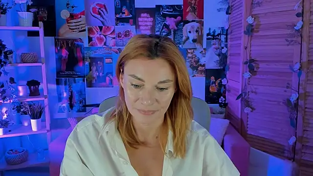 MistyBarnes online show from March 19, 2025, 11:28 am