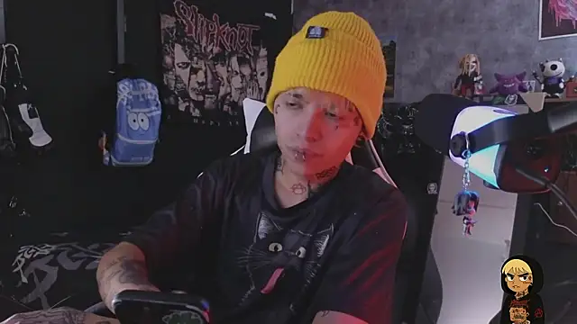 AcidMilo online show from February 13, 2026, 4:18 pm