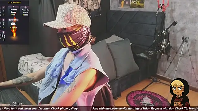 Snapshot of AcidMilo chatting on November 16, 2025, 9:51 pm AcidMilo online show from November 16, 2025, 9:51 pm