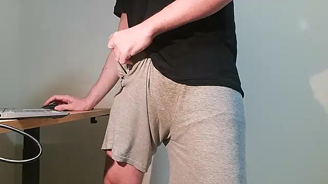 Snapshot of asa92921 chatting on February 2, 2026, 5:12 pm asa92921 online show from February 2, 2026, 5:12 pm