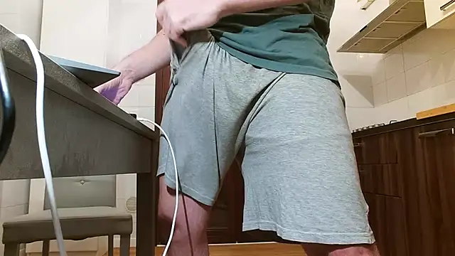 Snapshot of asa92921 chatting on October 23, 2025, 2:16 pm asa92921 online show from October 23, 2025, 2:16 pm