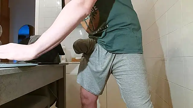 Snapshot of asa92921 chatting on December 22, 2024, 10:49 am asa92921 online show from December 22, 2024, 10:49 am