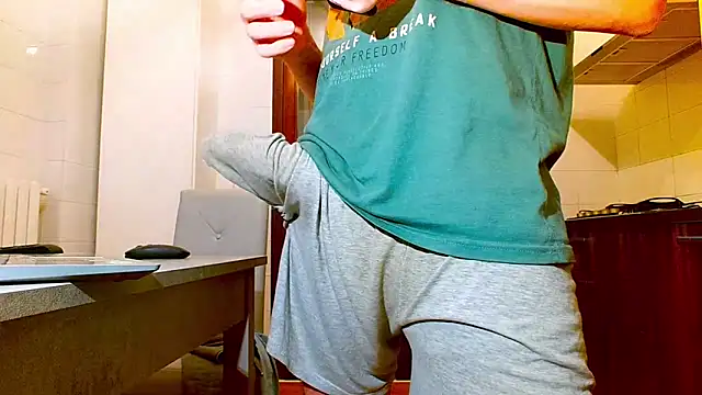 Snapshot of asa92921 chatting on March 4, 2025, 7:43 pm asa92921 online show from March 4, 2025, 7:43 pm