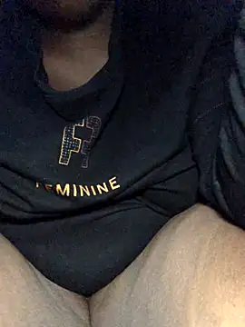 Snapshot of sweett_shaley chatting on September 23, 2025, 9:00 pm sweett shaley online show from September 23, 2025, 9:00 pm