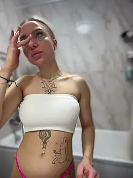 pinkstar  online show from March 21, 2026, 6:58 am