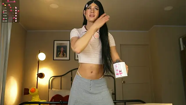 julesbennet online show from March 7, 2025, 1:29 pm