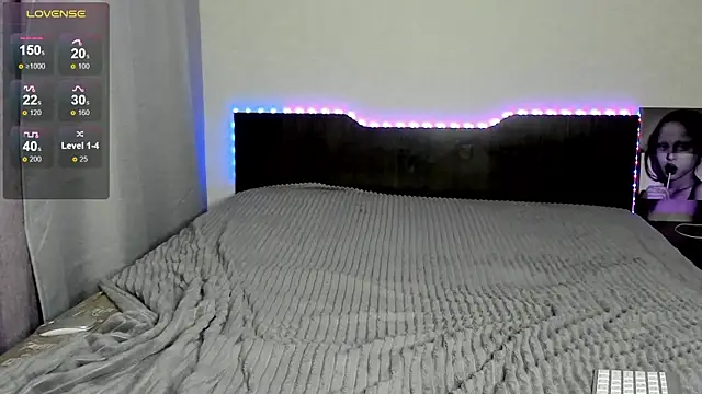 annablisa online show from February 14, 2025, 1:29 pm