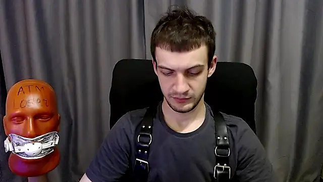  Damien thorn  online show from October 3, 2025, 8:32 pm