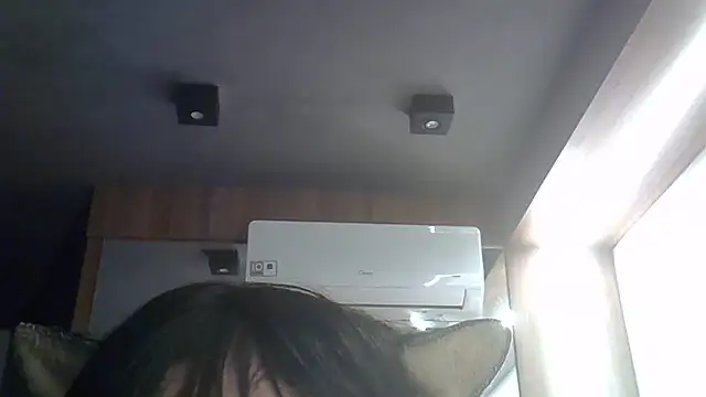 Skinny-Kitten online show from July 8, 2026, 9:32 am