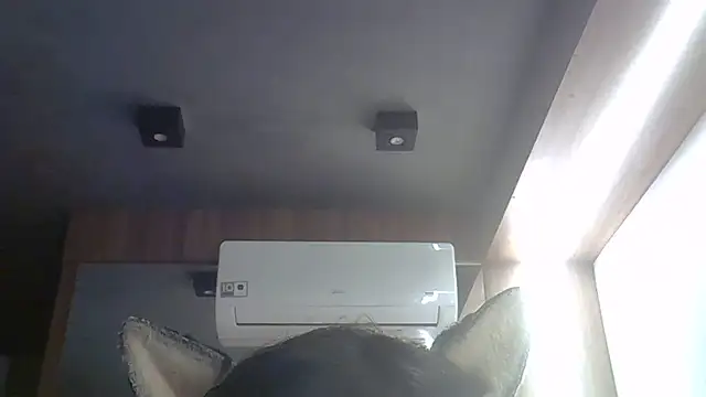 Skinny-Kitten online show from July 4, 2026, 5:14 am