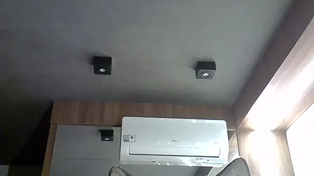 Snapshot of Skinny-Kitten chatting on October 11, 2025, 1:50 am Skinny-Kitten online show from October 11, 2025, 1:50 am