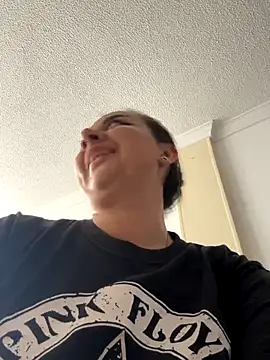 Snapshot of Abril_Luv chatting on November 14, 2025, 1:59 pm Abril Luv online show from November 14, 2025, 1:59 pm