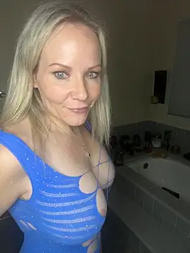 Snapshot of Sexual_Lovable_Doll chatting on September 12, 2025, 12:38 pm Sexual Lovable Doll online show from September 12, 2025, 12:38 pm