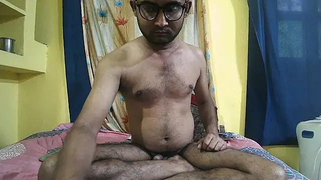 Snapshot of Cute_boy2000 chatting on January 12, 2025, 9:40 am Cute boy2000 online show from January 12, 2025, 9:40 am