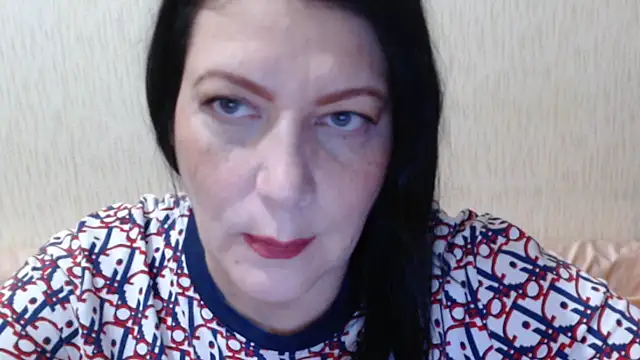 Snapshot of Mirabelle_Sweet chatting on November 27, 2025, 4:57 am Mirabelle Sweet online show from November 27, 2025, 4:57 am