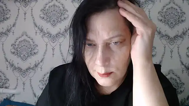 Snapshot of Mirabelle_Sweet chatting on August 4, 2026, 9:14 am Mirabelle Sweet online show from August 4, 2026, 9:14 am