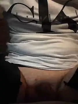 Adamvarga0318 online show from February 8, 2025, 11:13 pm