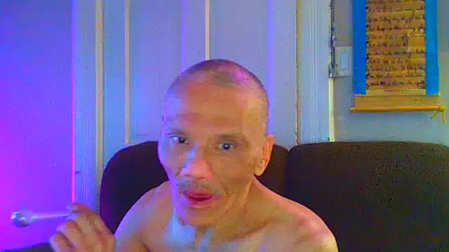 xuan8pssy ui69 online show from February 24, 2026, 2:01 am