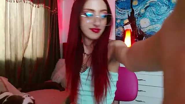 alisseallie online show from November 8, 2025, 8:23 pm