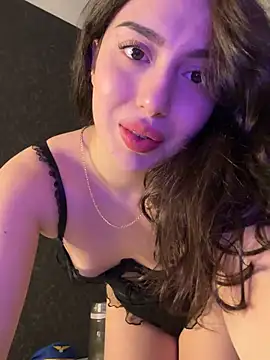 Snapshot of Tasty_Nora chatting on March 20, 2025, 1:37 pm Tasty Nora online show from March 20, 2025, 1:37 pm