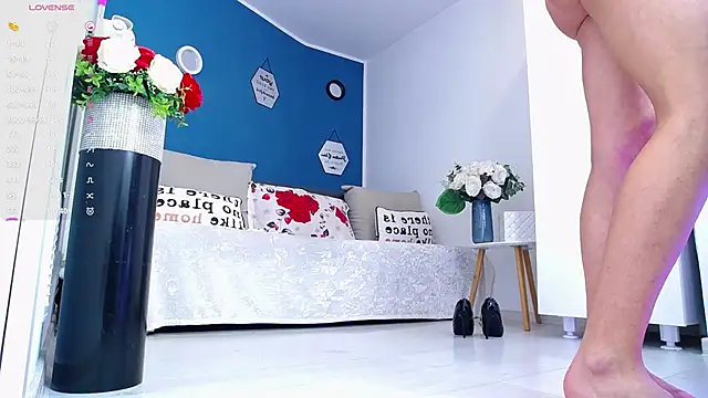 Snapshot of Aphrodite_Amely chatting on November 20, 2025, 2:40 pm Aphrodite Amely online show from November 20, 2025, 2:40 pm