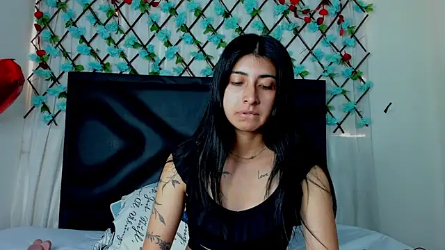 EmmaWilliamss online show from March 2, 2025, 5:09 pm