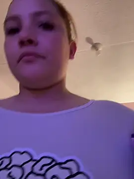 EmilyBarragan online show from January 16, 2025, 4:28 am