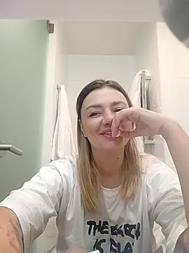 KrissSexi online show from November 11, 2025, 7:25 am