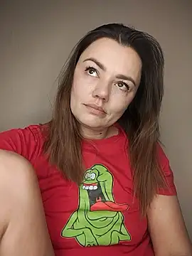 KrissSexi online show from March 6, 2026, 5:02 am