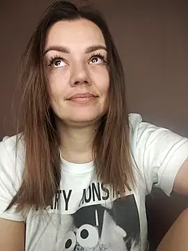 KrissSexi online show from February 19, 2026, 5:48 am