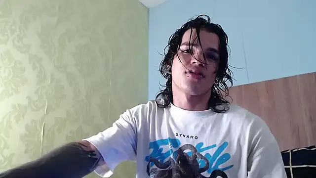 AlbertBernal69 online show from October 5, 2025, 3:41 am