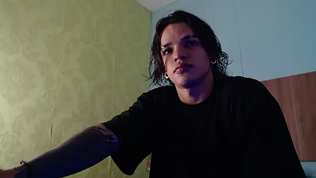 AlbertBernal69 online show from October 13, 2025, 2:02 am